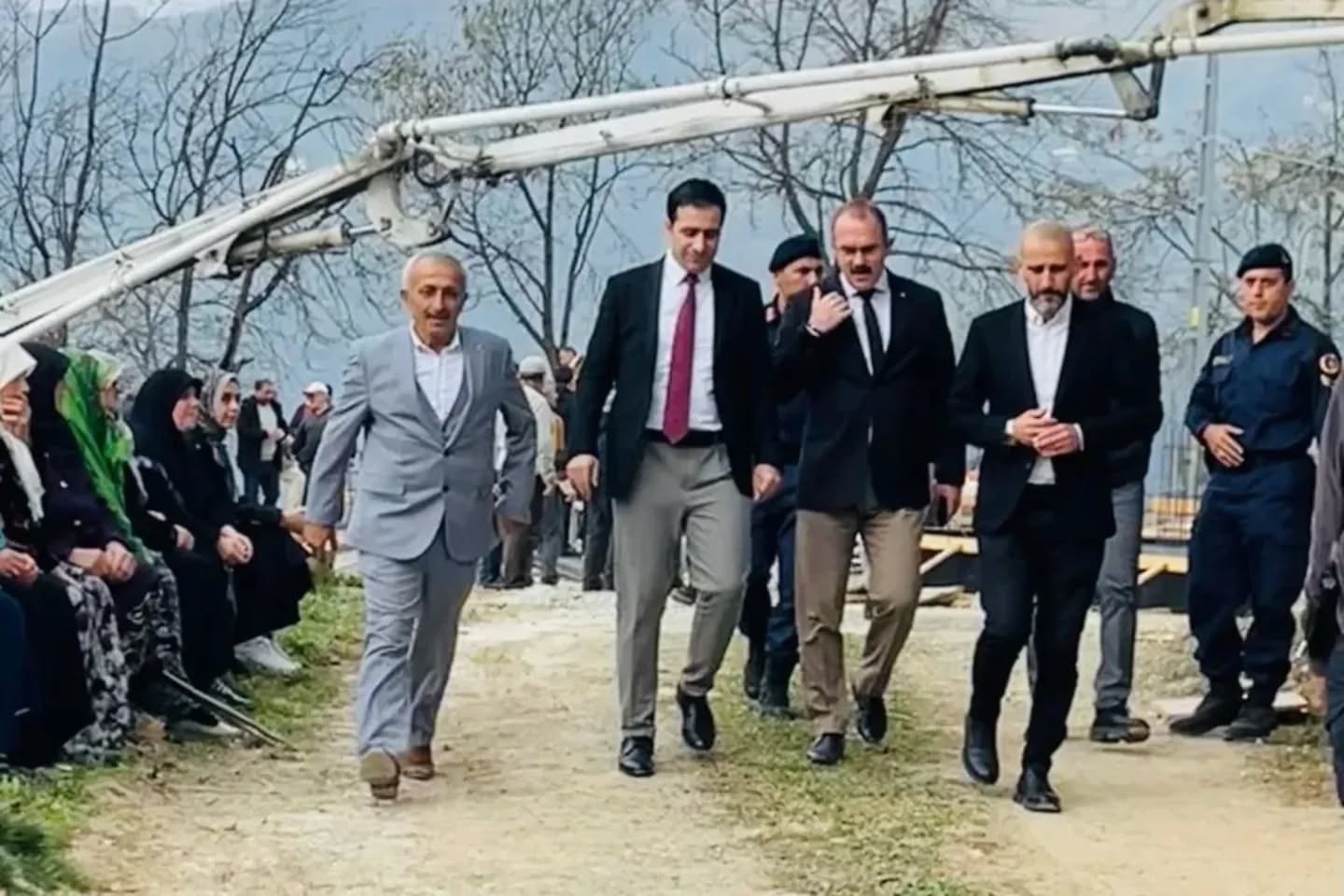 YENİKÖY CAMİ TEMELİ TÖRENLE ATILDI