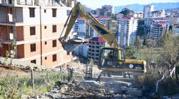 GİRESUN BELEDİYESİ ÜSTYAPI ÇALIŞMALARINI SÜRDÜRÜYOR