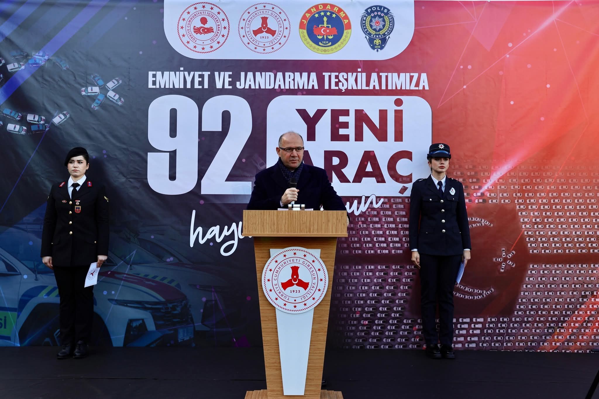 GİRESUN’DA GÜVENLİK FİLOSUNA DEV TAKVİYE: 92 YENİ ARAÇ TÖRENLE HİZMETE GİRDİ