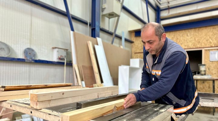 MAKİNE İKMAL MÜDÜRLÜĞÜ BELEDİYE BÜTÇESİNE KATKI SAĞLIYOR  ARAÇ ARIZALARINA ANINDA MÜDAHALE EDİLİYOR, İHTİYAÇ DUYULAN ÜRETİMLER YAPILIYOR