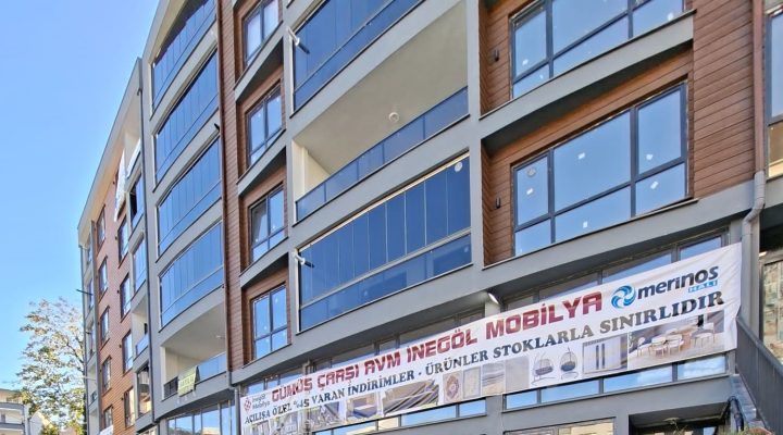 Bulancak’ta Ruhsatsız İş Yerine Zabıta Engeli!