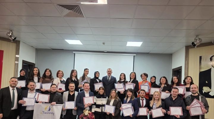 BULANCAK’IN EĞİTİM NEFERLERİNDEN AVRUPA ÇAPINDA BAŞARI: 23 ÖĞRETMENE KALİTE ETİKETİ