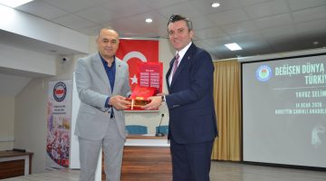 “DEĞİŞEN DÜNYA DÜZENİNDE TÜRKİYE” KONFERANSI GİRESUN’DA GERÇEKLEŞTİ