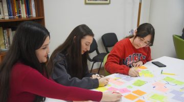 GİRESUN’DA GENÇ VE ERGEN ÇALIŞTAYI DÜZENLENDİ