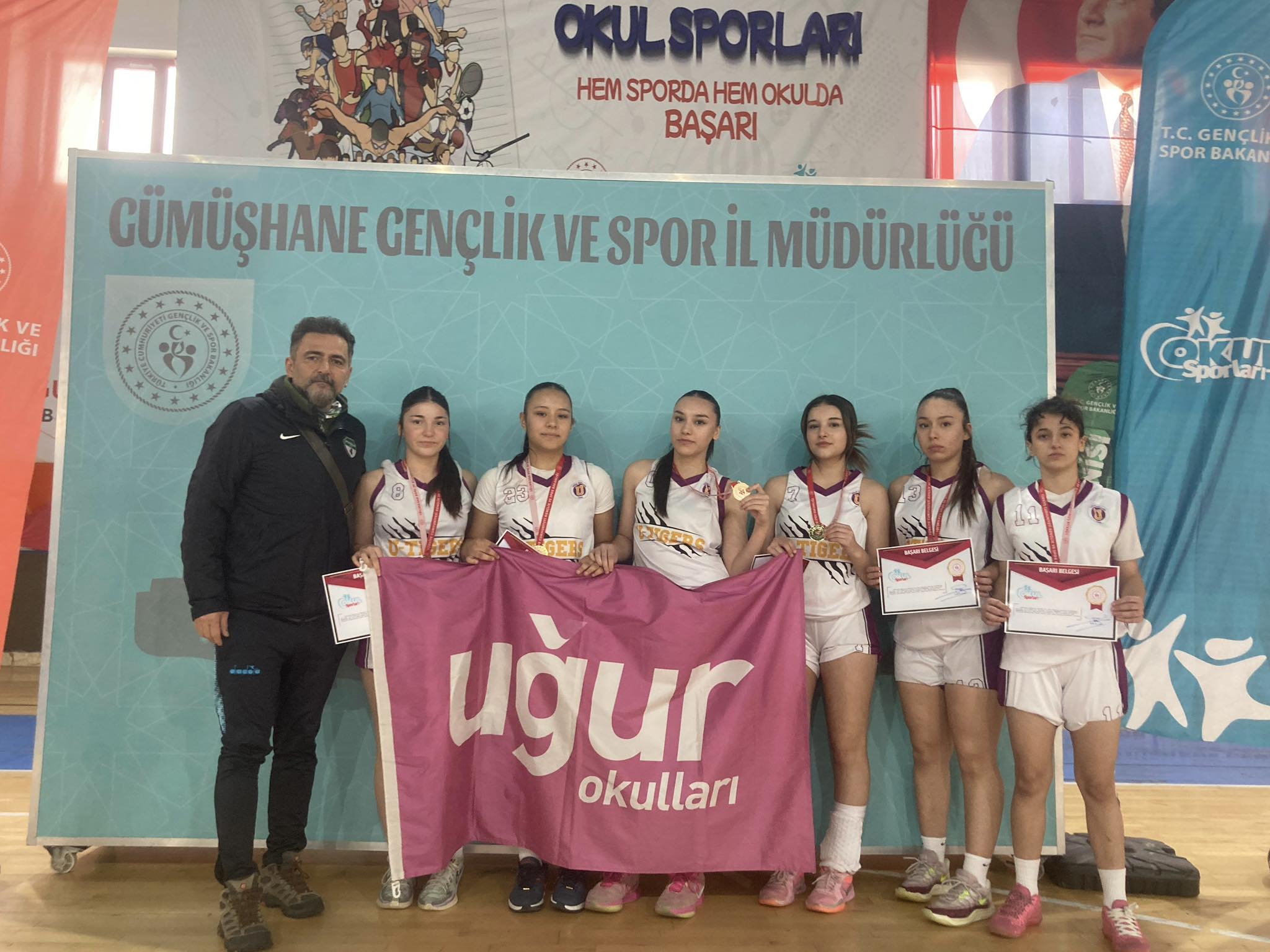 GİRESUN’UN POTADAKİ SULTANLARI YARI FİNALDE: ÜÇTE ÜÇLÜK MUHTEŞEM BAŞARI