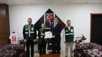 KAYMAKAM TUNCER’DEN YEŞİLAY’IN BAĞIMLILIKLA MÜCADELE ÇALIŞMALARINA DESTEK
