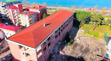 ŞEHİT MEHMET BAYER ANADOLU LİSESİ YENİLENİYOR