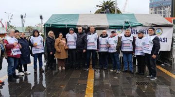 Türkiye’de emeklinin çilesi de sefaleti de bitmiyor.