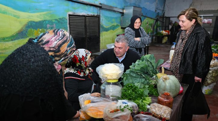 BAŞKAN SIBIÇ’TAN RAMAZAN ÖNCESİ SALI PAZARI ZİYARETİ