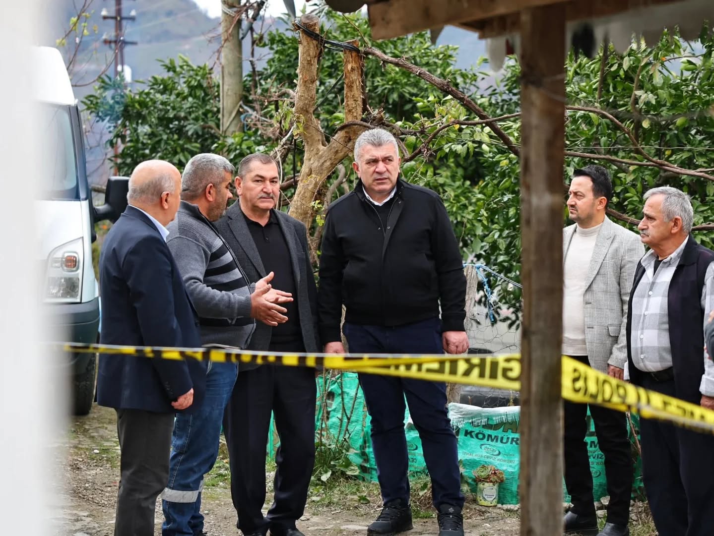 BAŞKAN SIBIÇ’TAN YANGINDA EVİ ZARAR GÖREN VATANDAŞA ANLAMLI ZİYARET