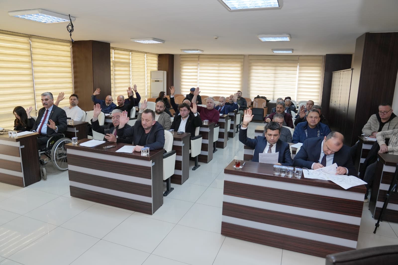 BELEDİYE MECLİSİ TOPLANDI