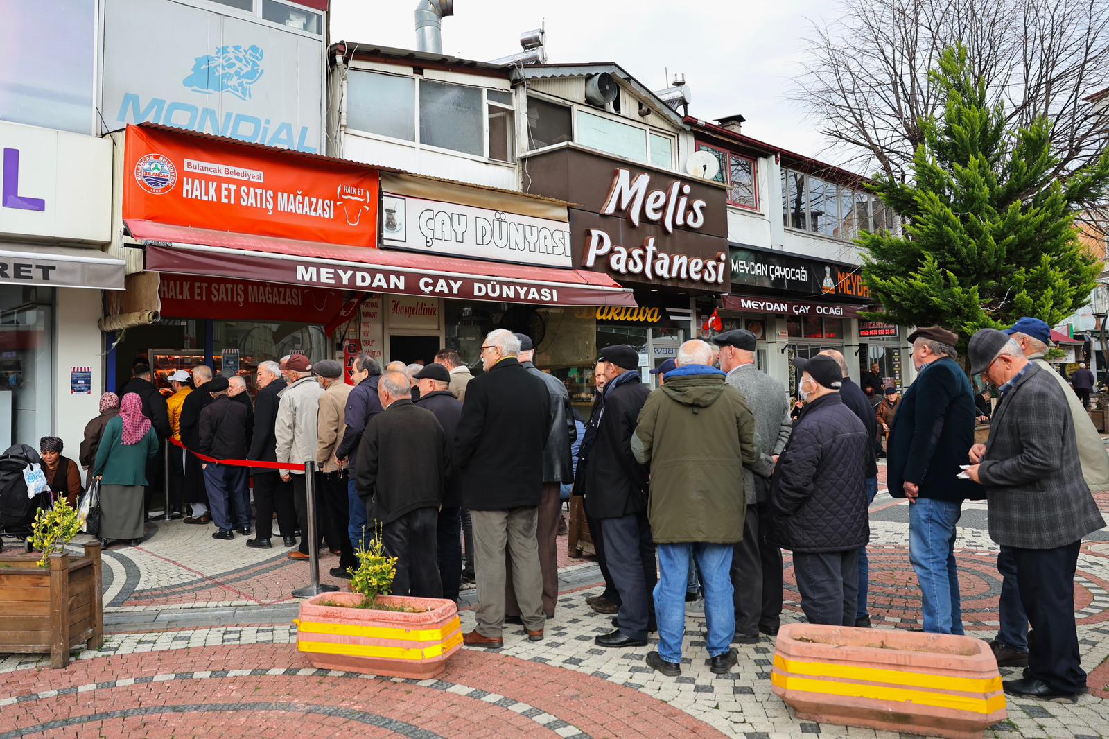 Bulancak’ta Halk Et Mağazası Yeniden Hizmete Başladı!