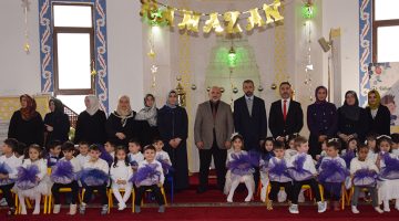 Giresun İl Müftülüğüne bağlı Teyyaredüzü 4-6 Yaş Kur’an Kursu’nda öğrenim gören minik öğrenciler Ramazan ayının gelişini kutladı.