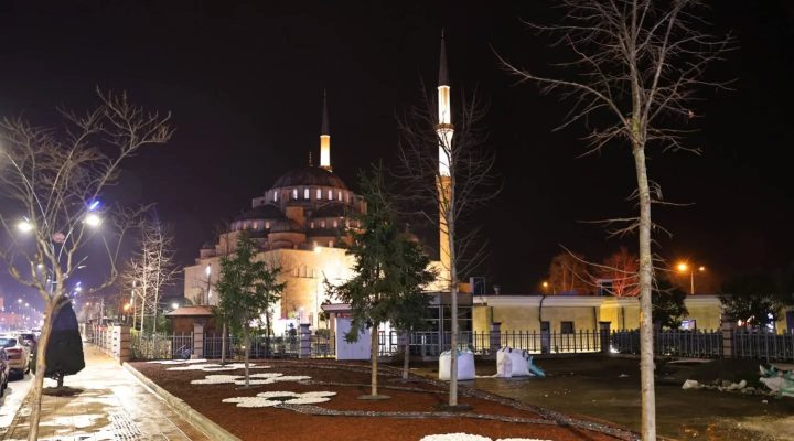 SARAYBURNU CAMİİ RAMAZAN AYINA HAZIRLANIYOR